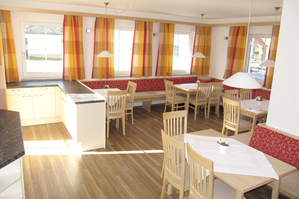 Haus Ofner Am Kreischberg Bed & Breakfast Sankt Georgen ob Murau Bilik gambar